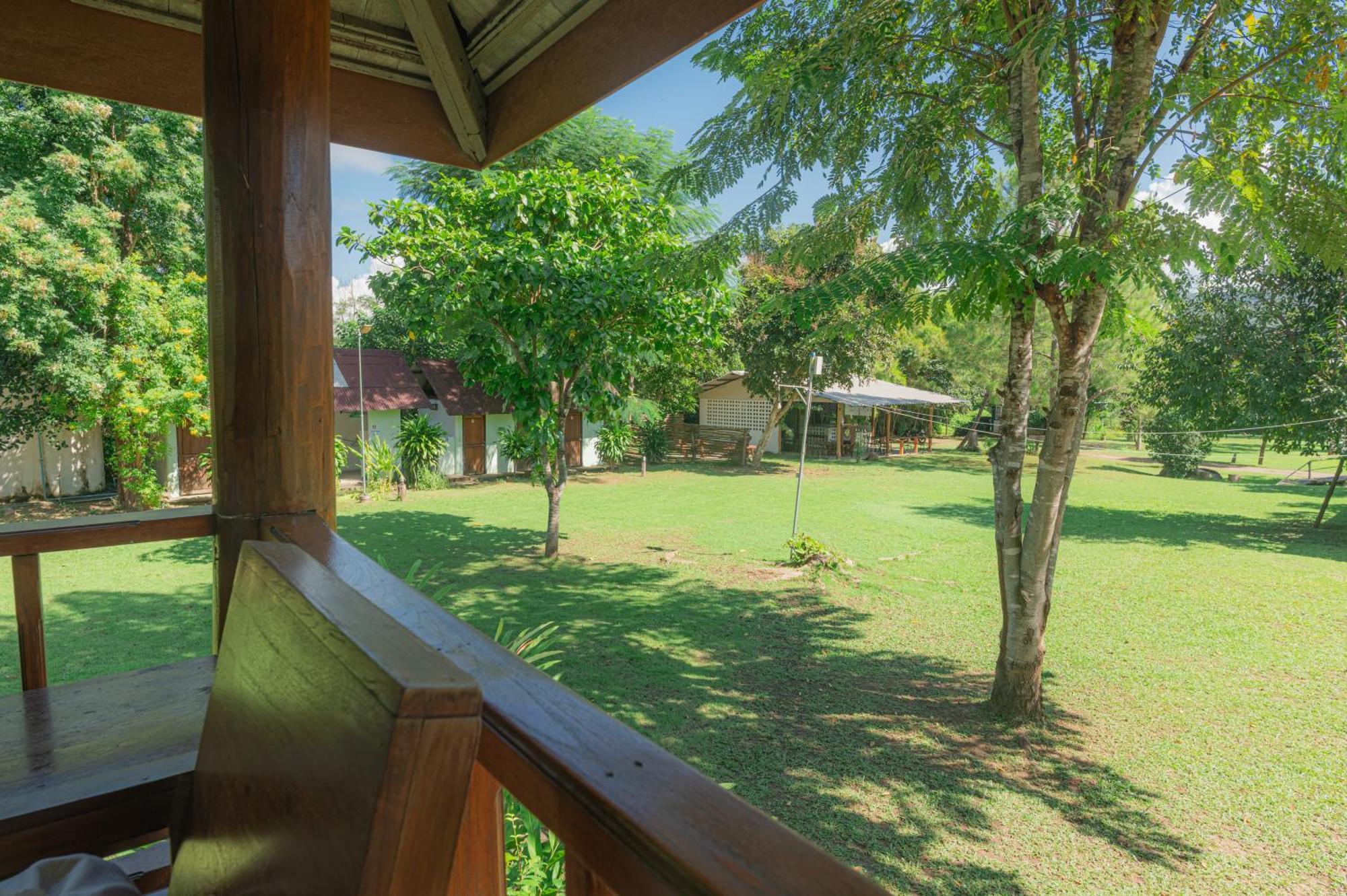 Pai Flora Resort Exterior foto